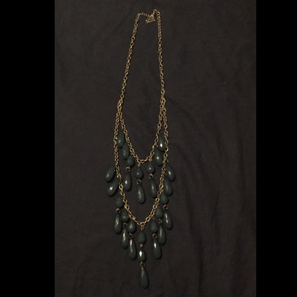 Statement necklace bundle - Picture 3 of 3